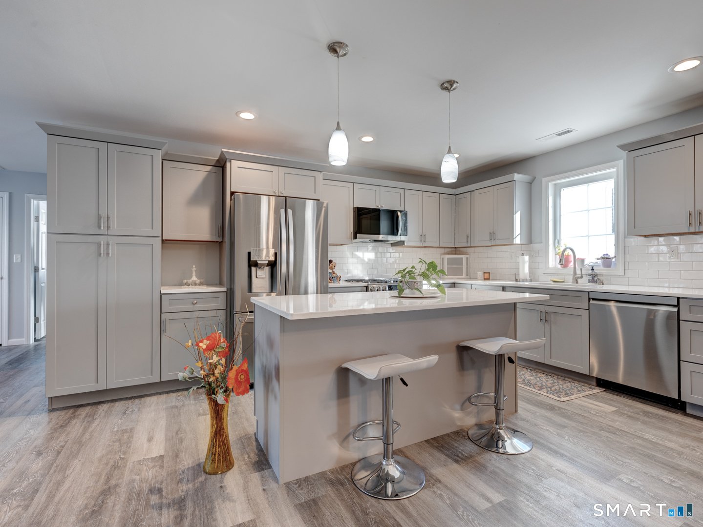 23 Hannah Way Photo 7