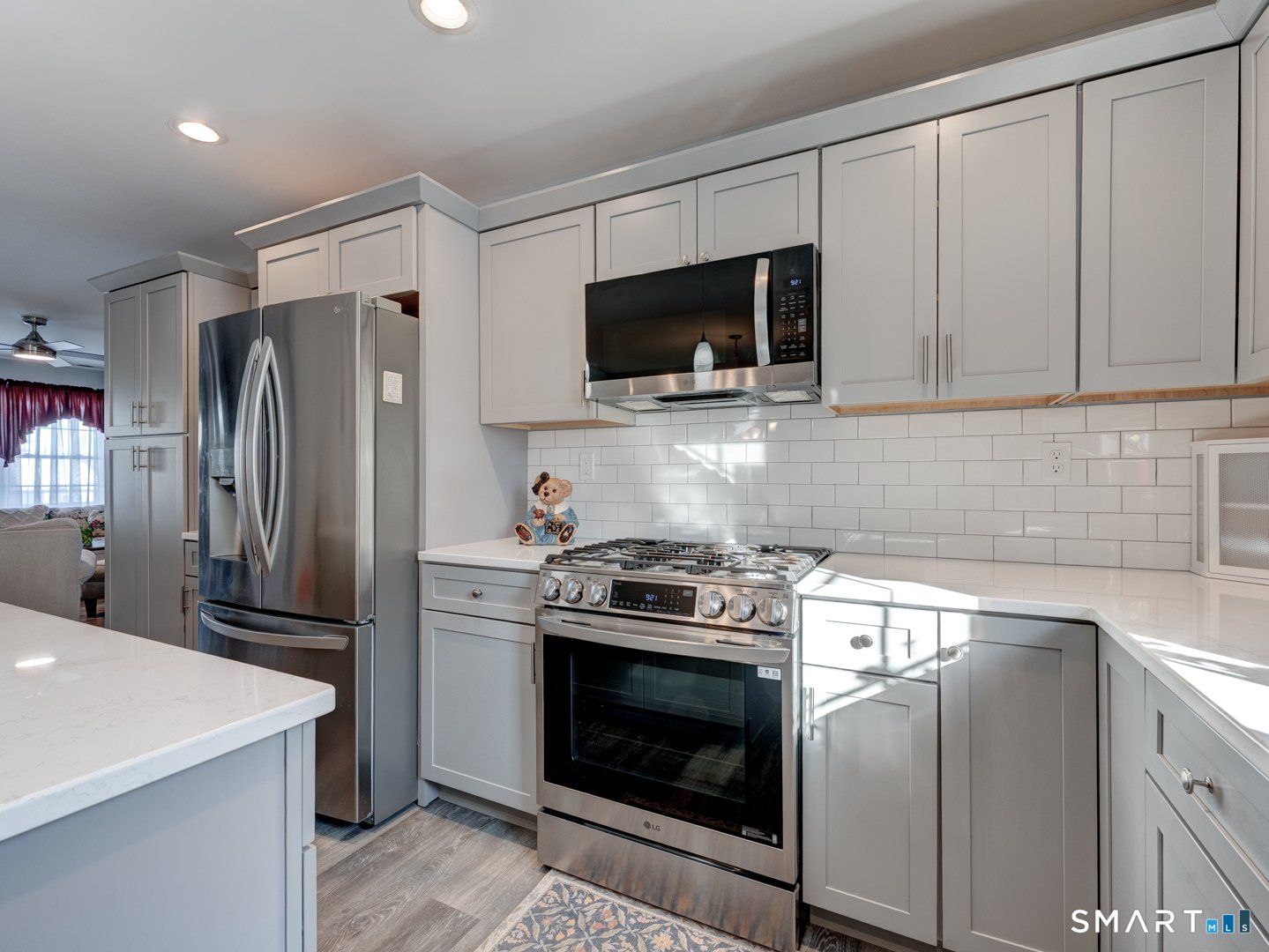 23 Hannah Way Photo 13