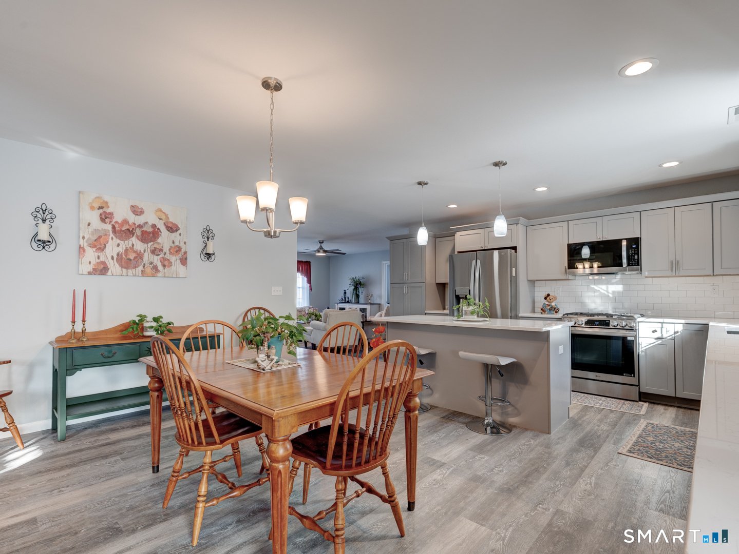 23 Hannah Way Photo 17