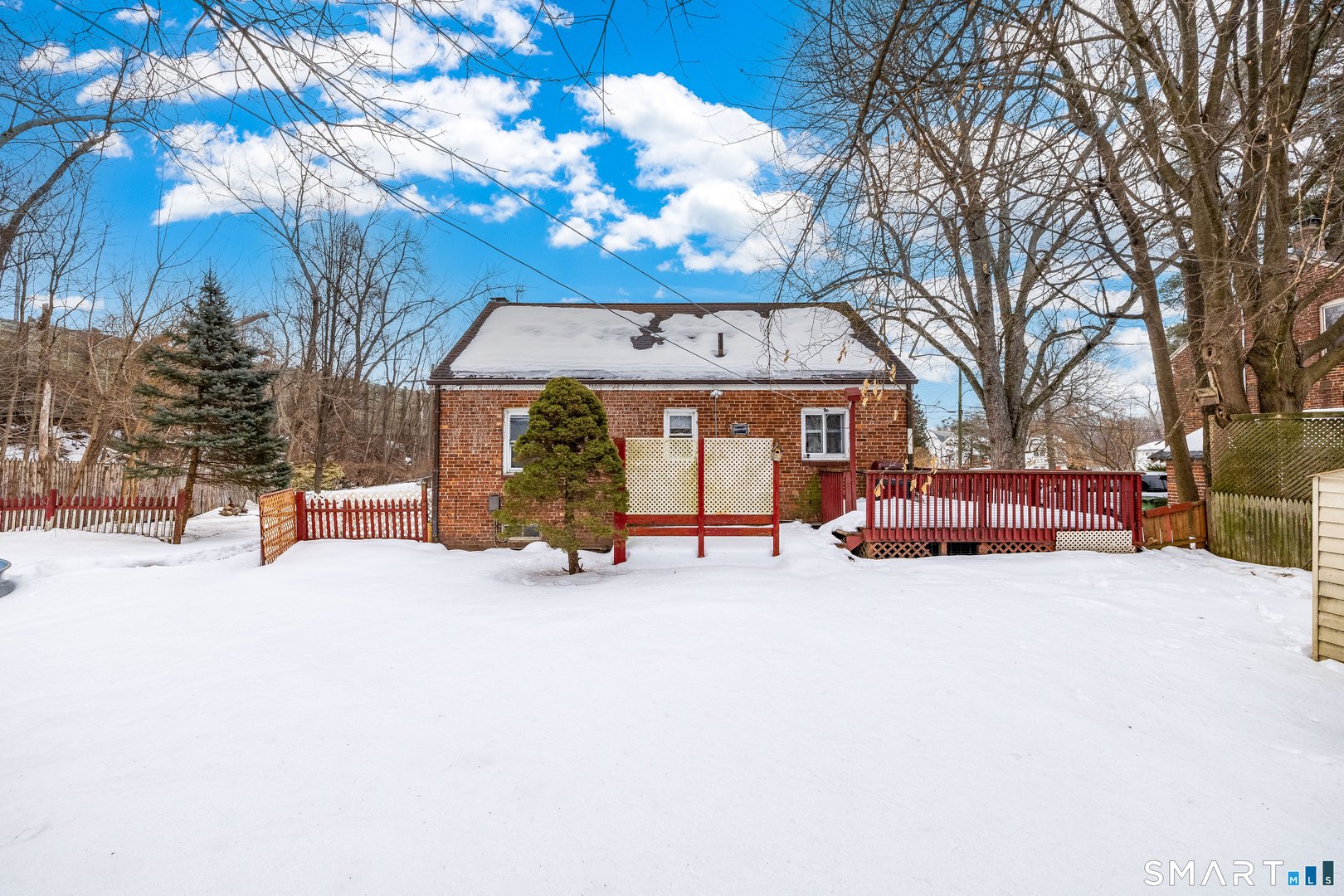 15 Upton Street Photo 6