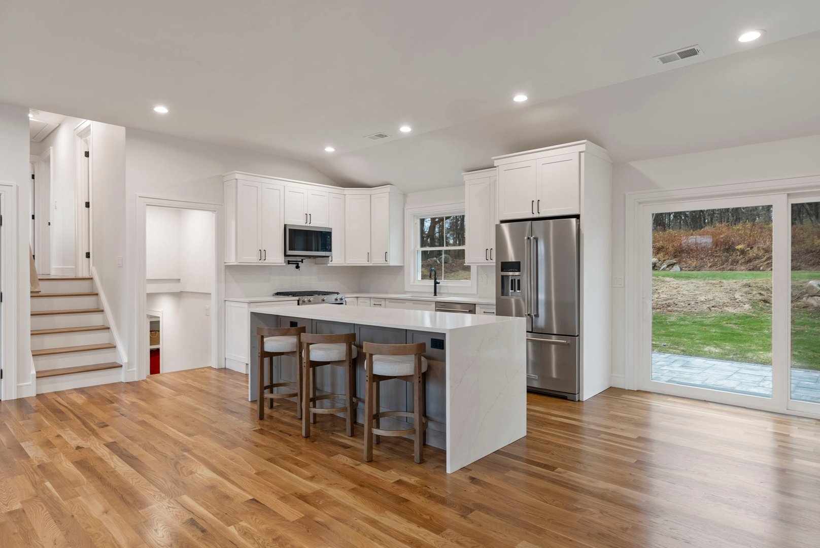 52 Curtis Road Photo 6