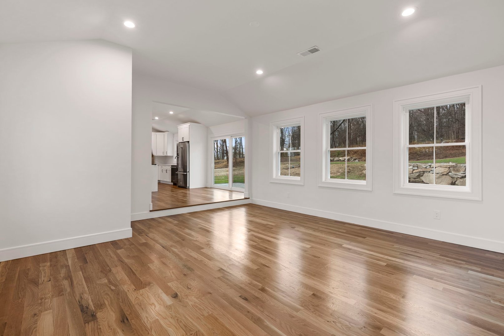 52 Curtis Road Photo 11