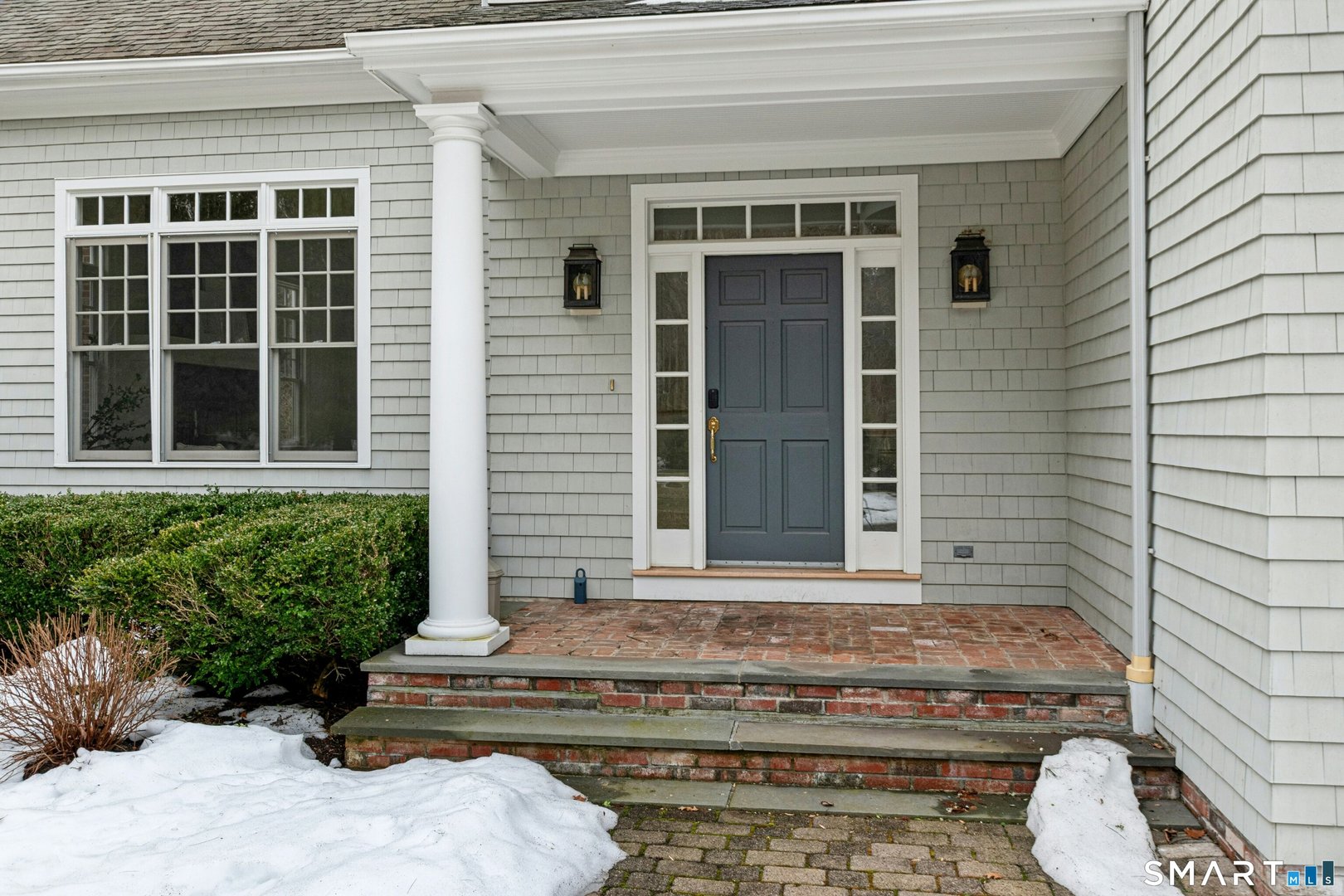 7 Homeward Lane Photo 3