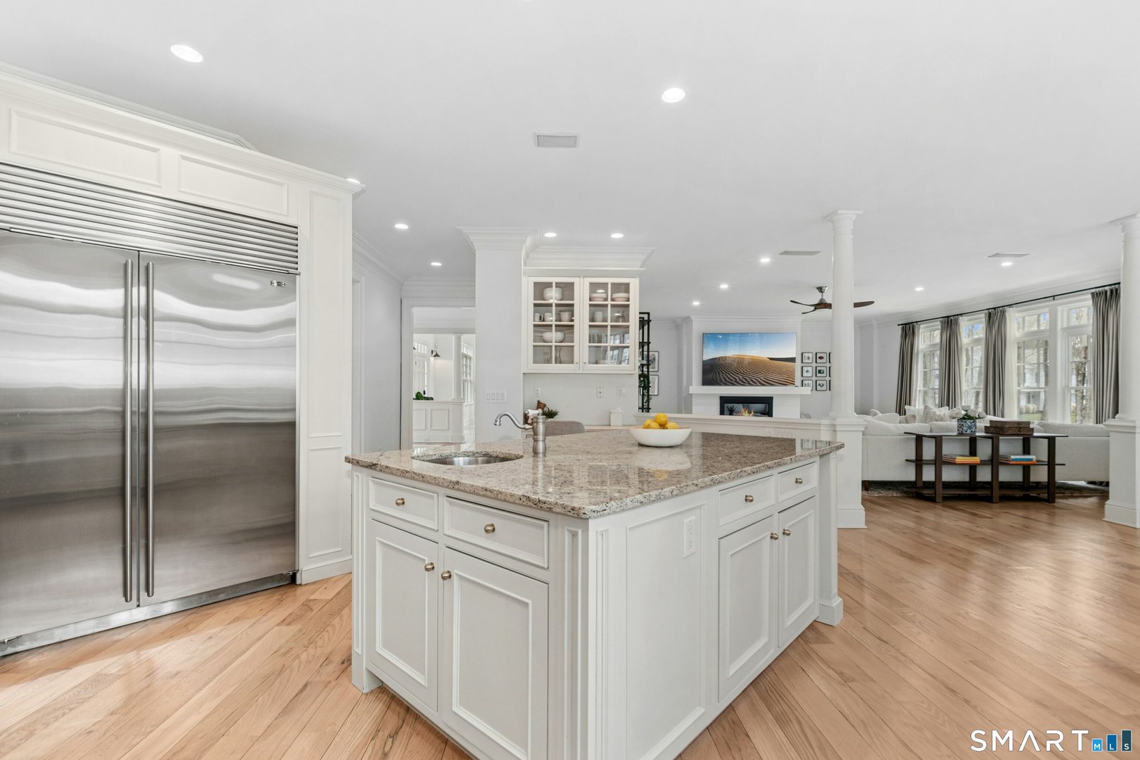 7 Homeward Lane Photo 9