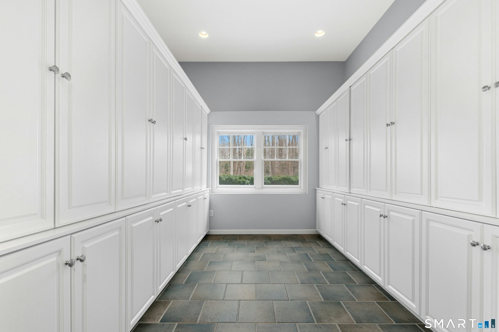 7 Homeward Lane Photo 33