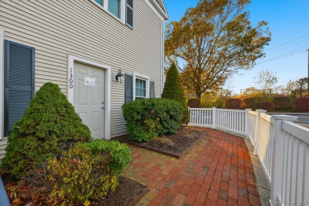 123 Elm Street  #13 & 14 Photo 3