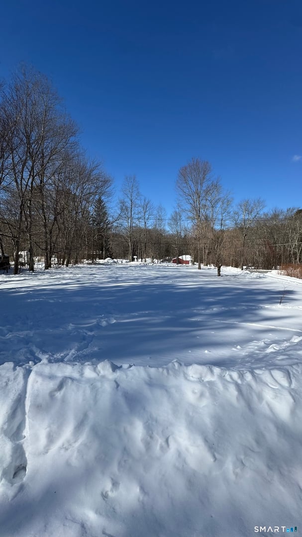 429 Lakeside Road Photo 2