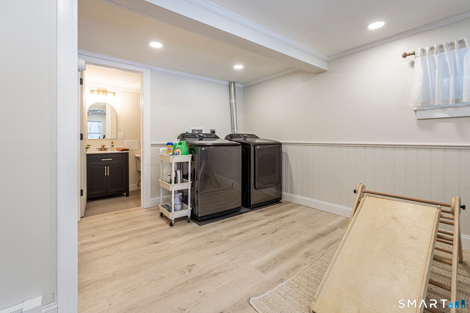 429 Lakeside Road Photo 38