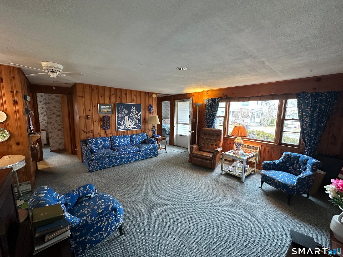 42 South Washington Avenue Photo 4