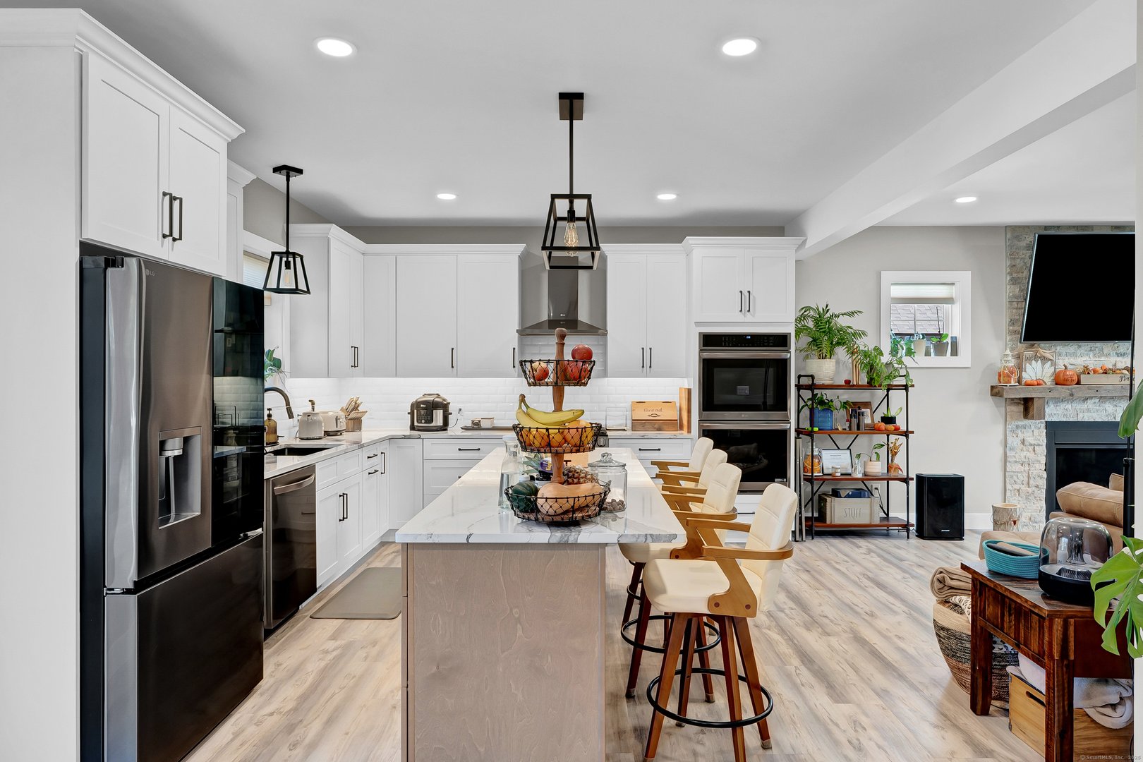 126 Harvard Place Photo 5