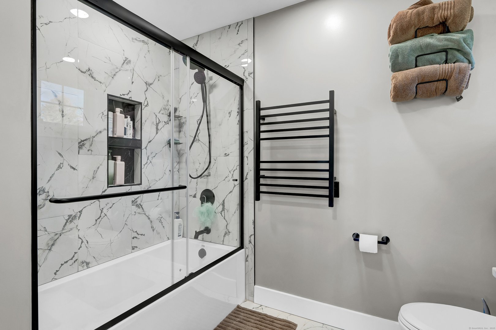 126 Harvard Place Photo 14