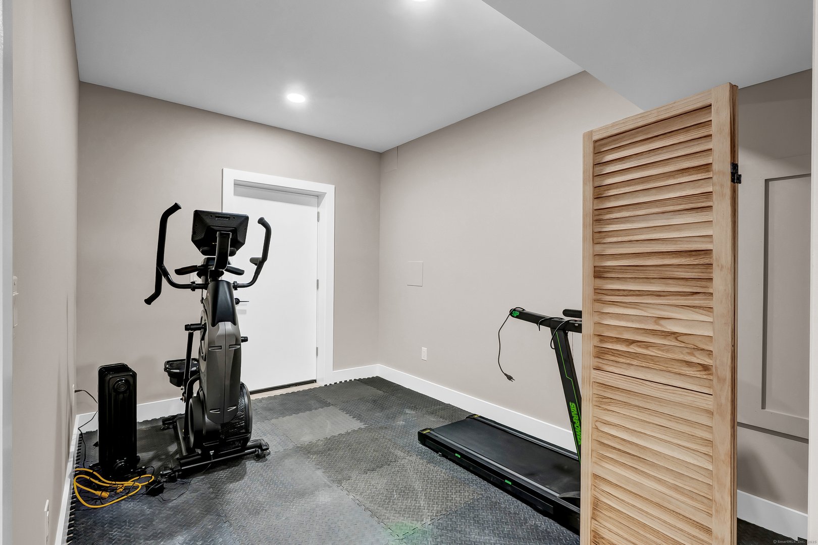 126 Harvard Place Photo 27