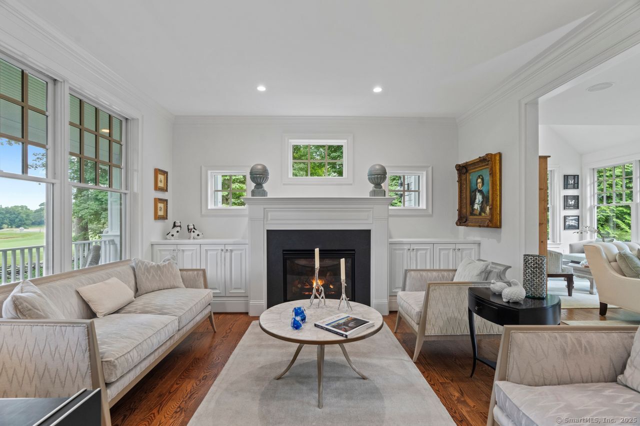 205 & 206 Fox Hopyard Road Photo 11