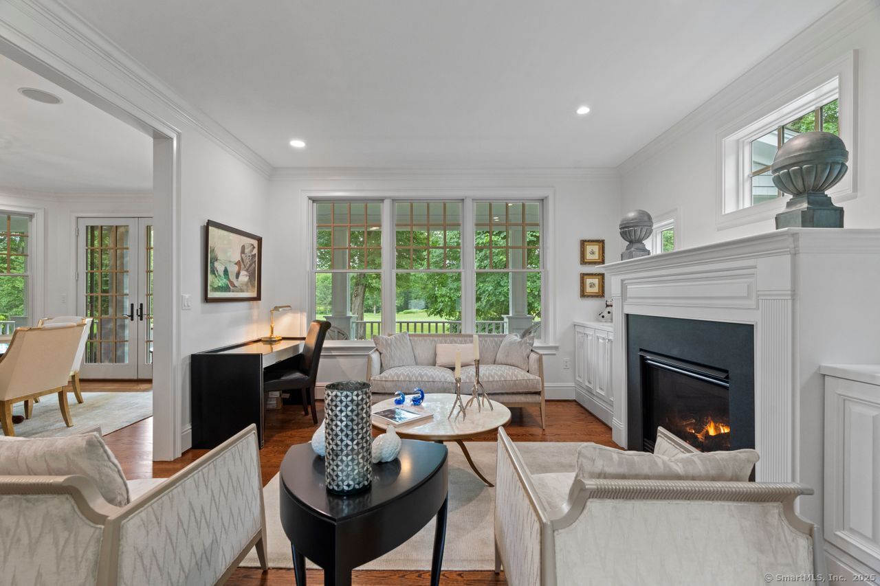 205 & 206 Fox Hopyard Road Photo 18