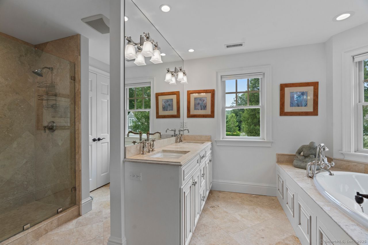 205 & 206 Fox Hopyard Road Photo 30