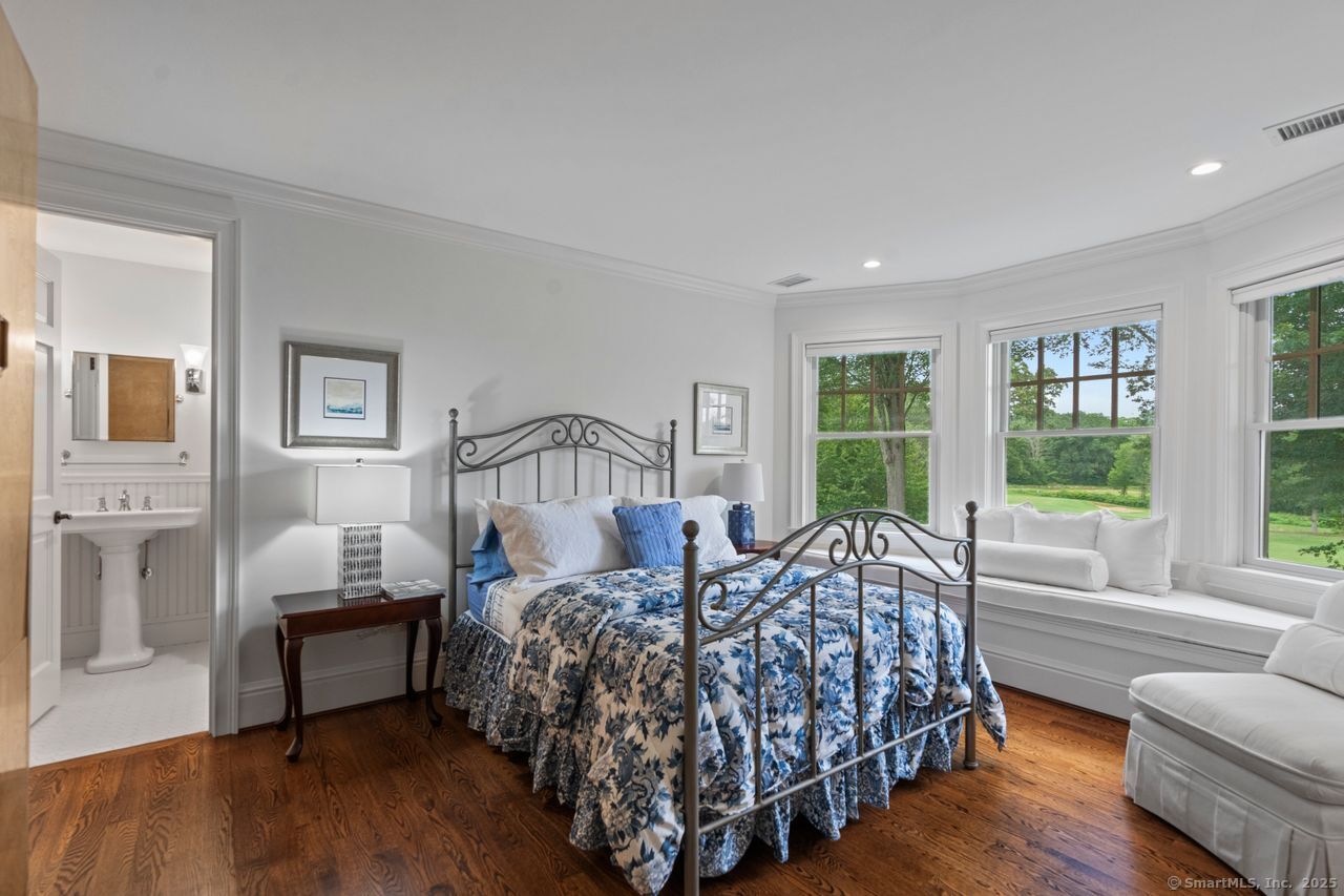 205 & 206 Fox Hopyard Road Photo 31