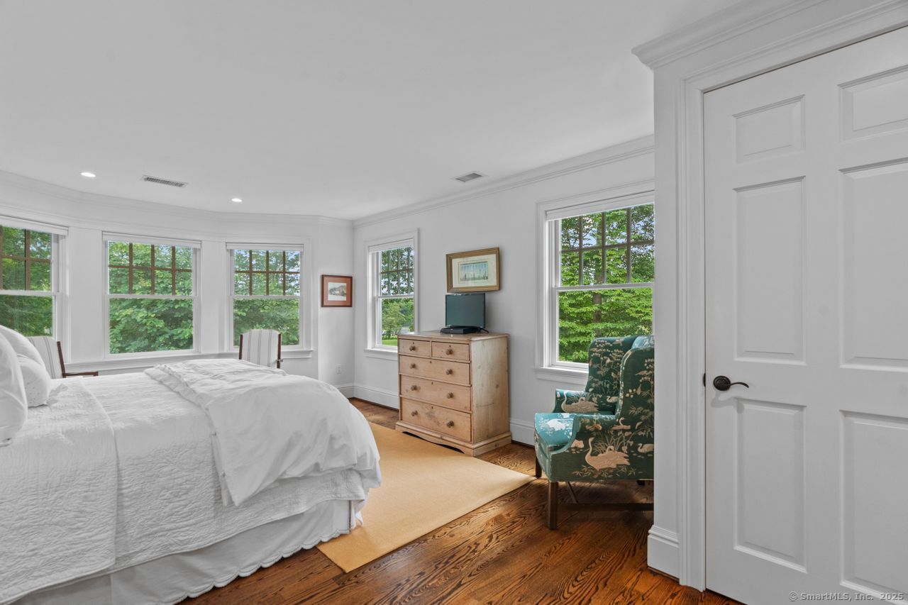 205 & 206 Fox Hopyard Road Photo 33