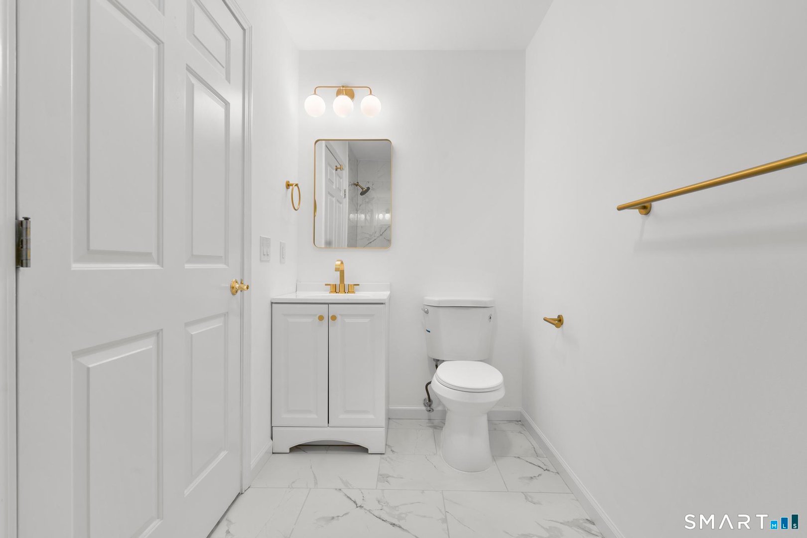 468 Main Street  #318 Photo 17