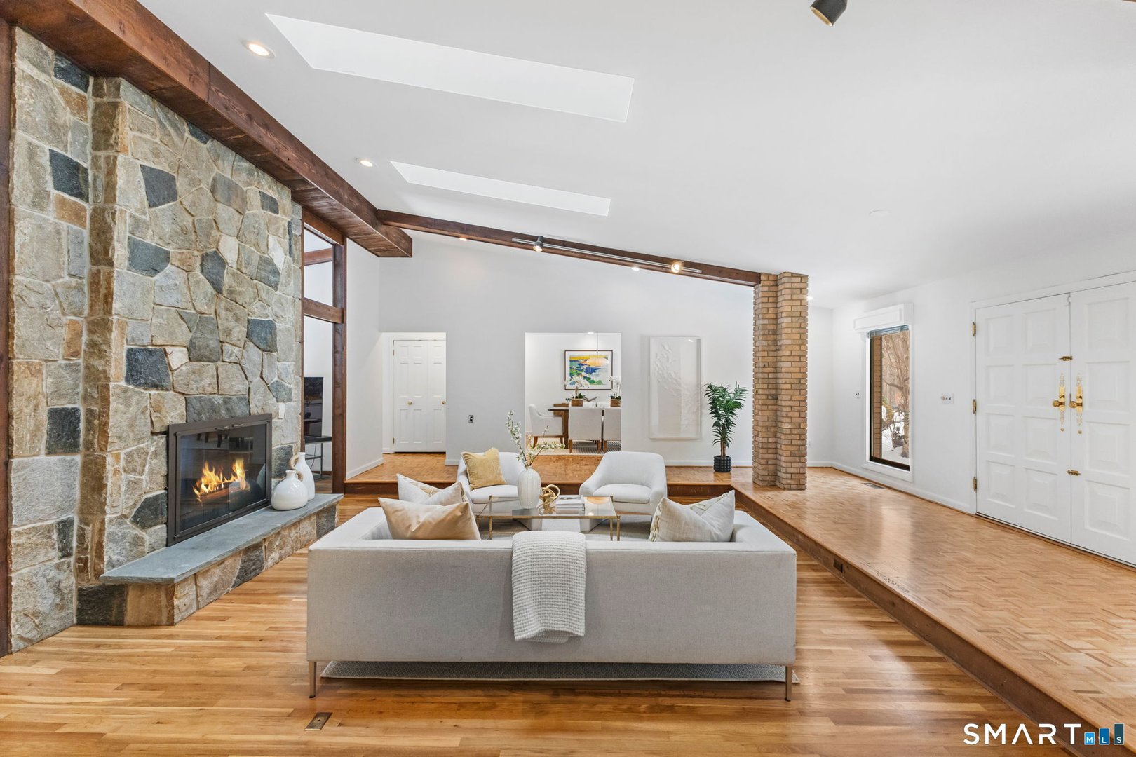 37 Quarry Road Photo 5