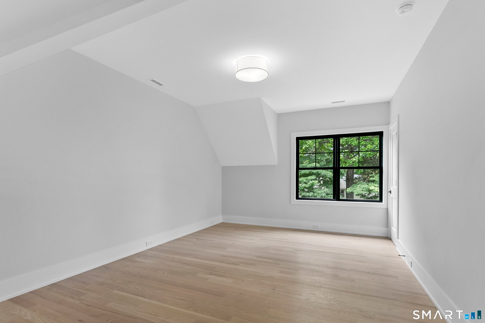110 Porters Hill Road Photo 32