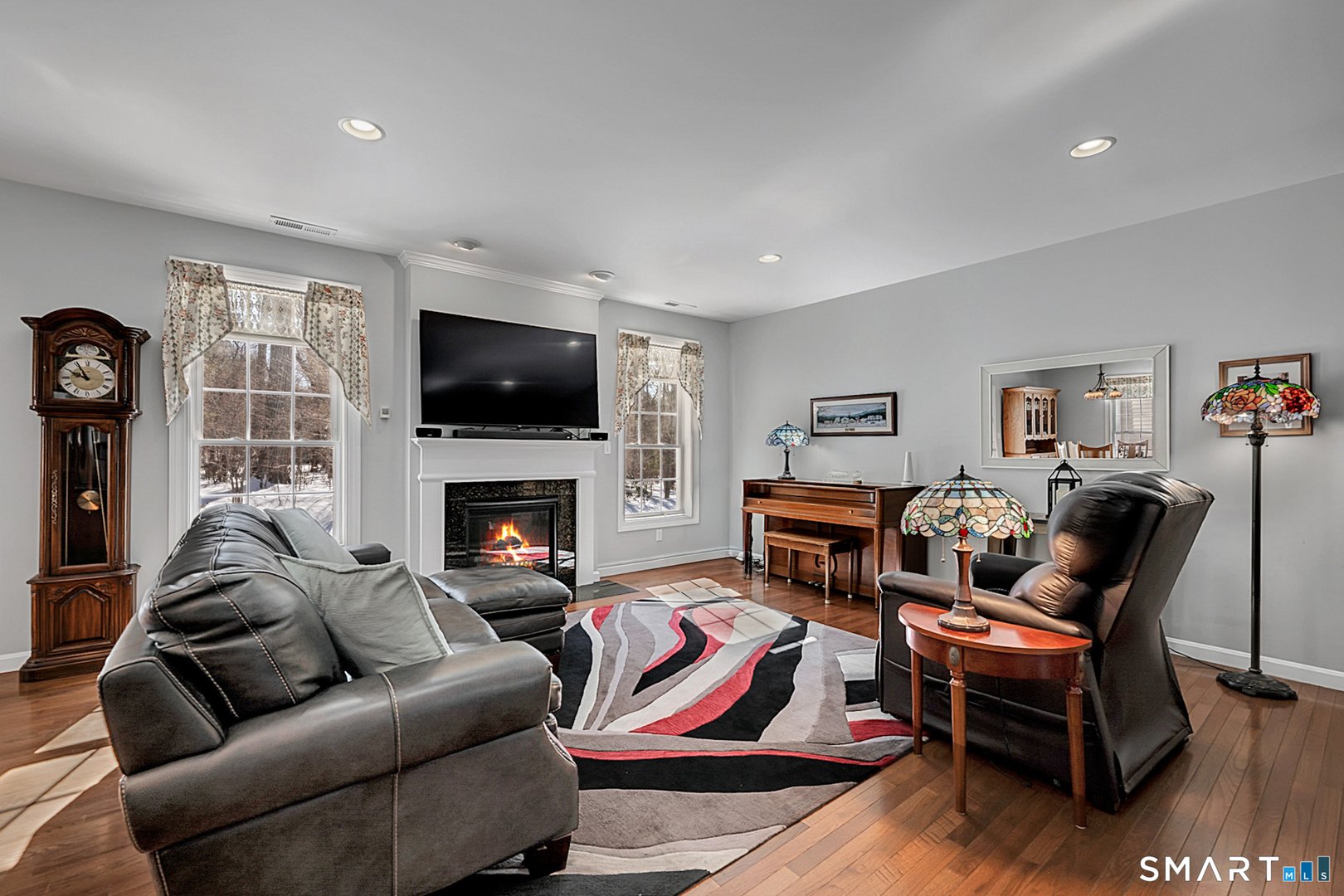 14 Hannah Way Photo 14