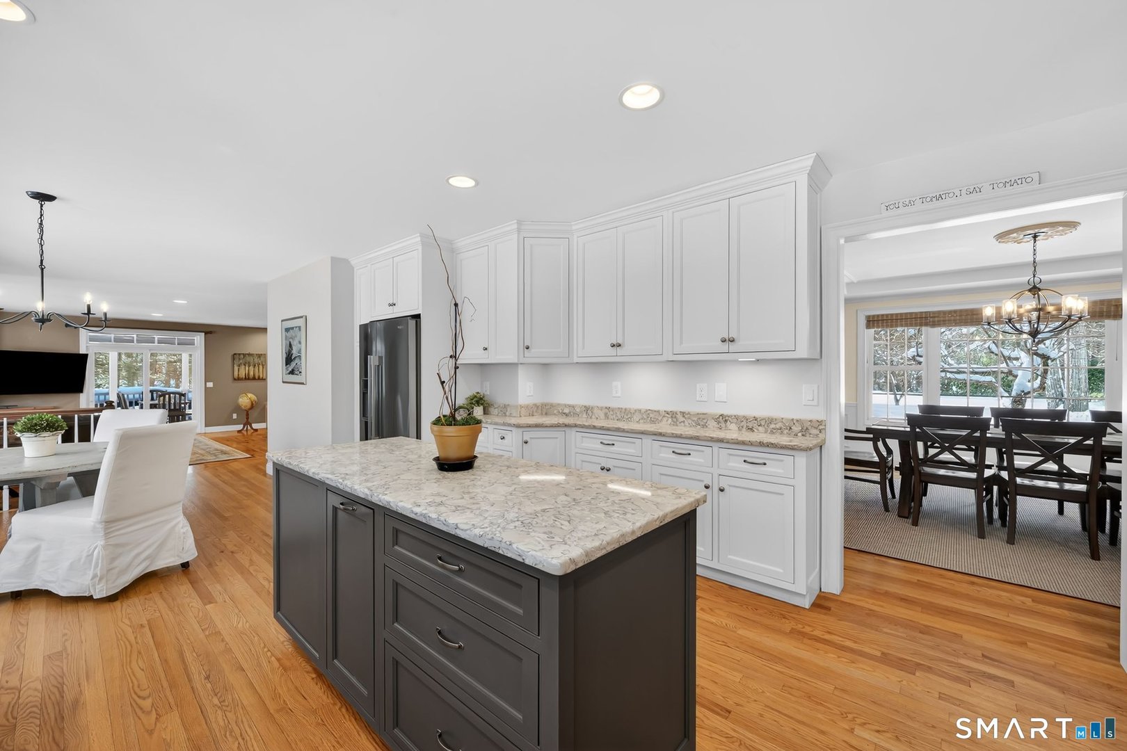 12 The Glade Photo 8