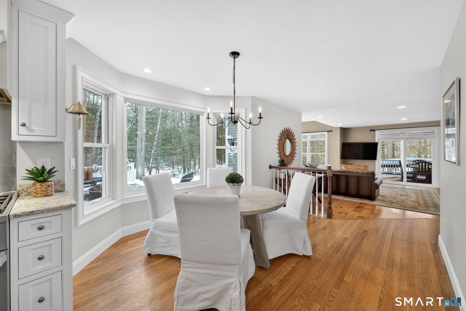 12 The Glade Photo 12