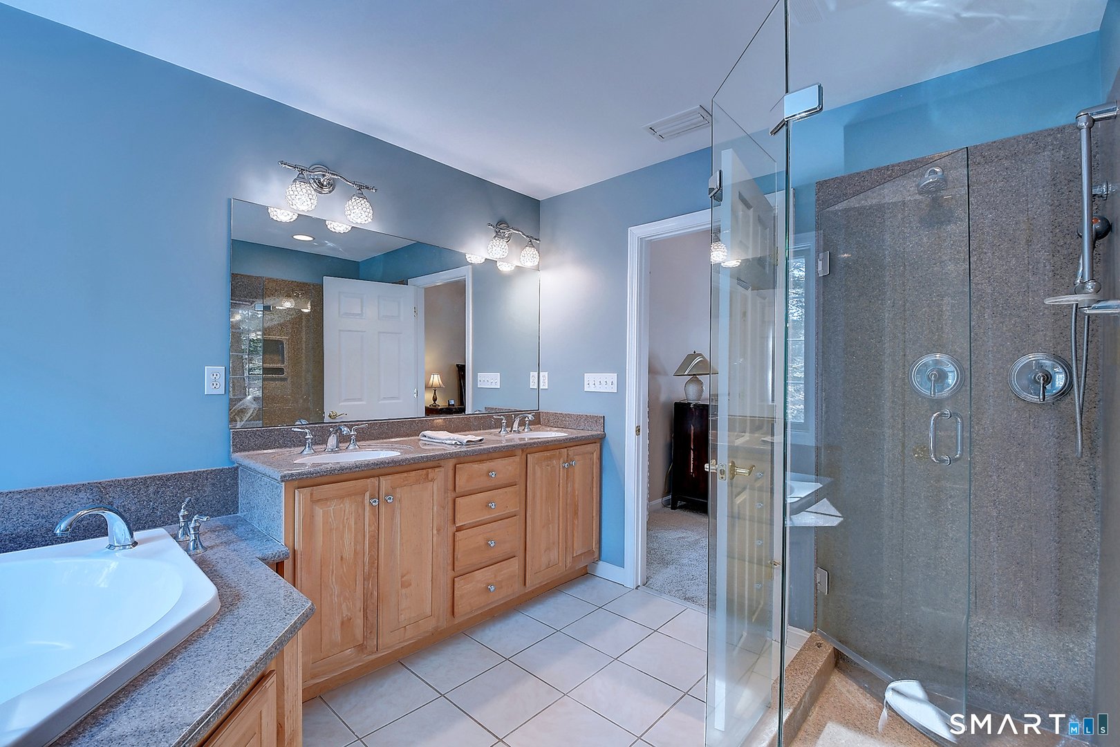 1211 Neipsic Road Photo 22