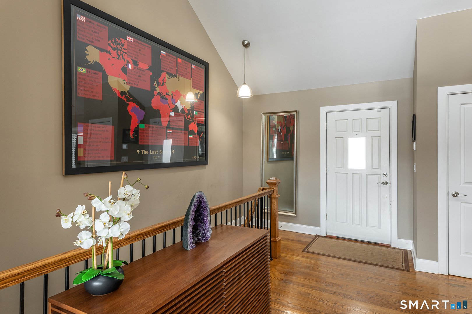 16 Sunset Drive Photo 3