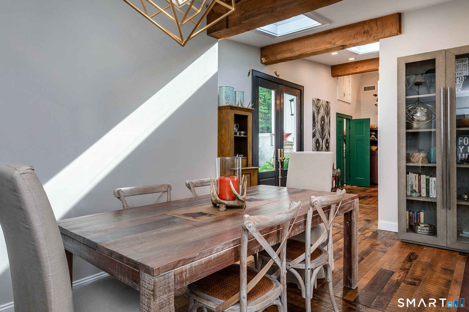 145 Pine Hill Road Photo 9