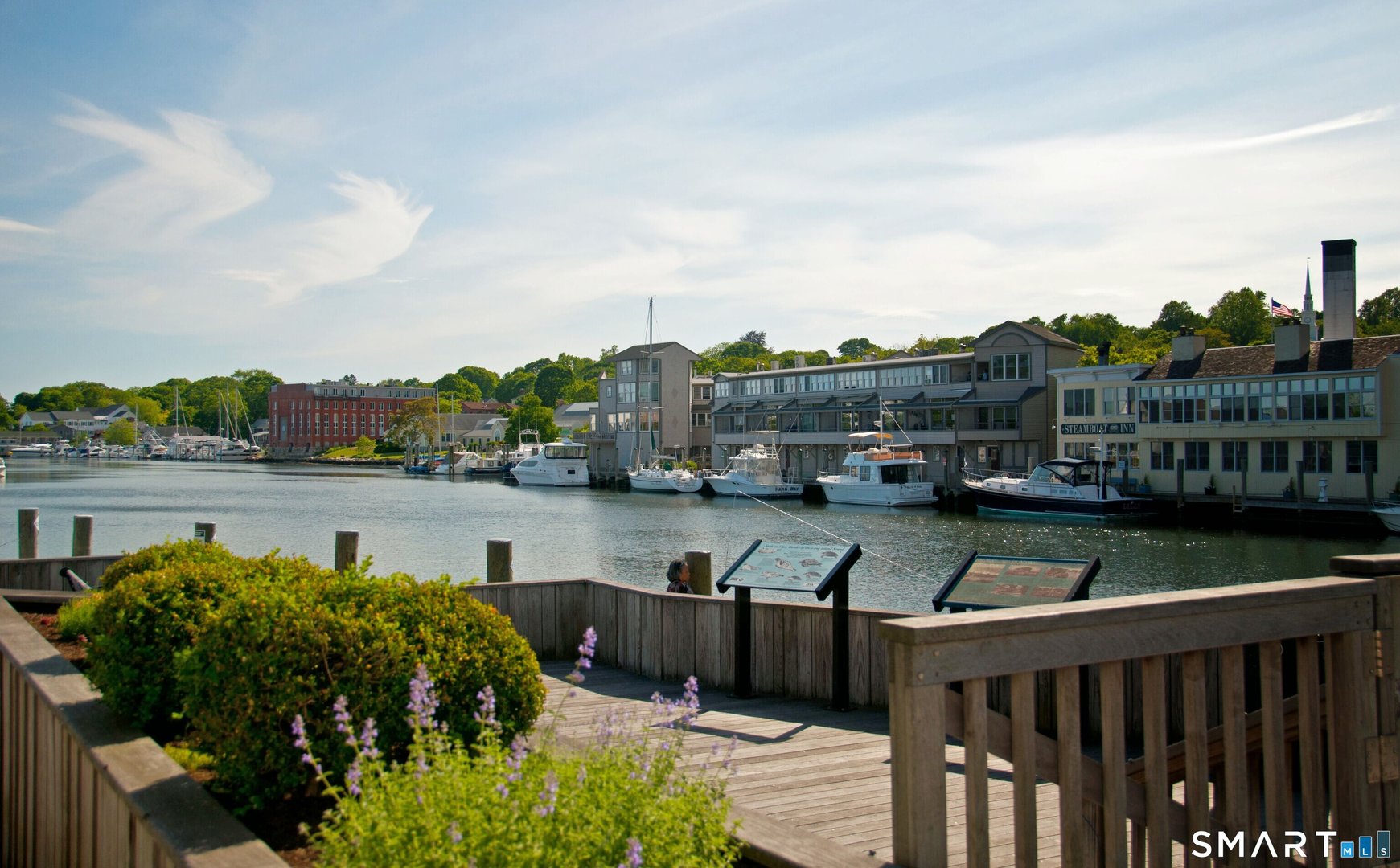 69 B Starr Street Photo 13