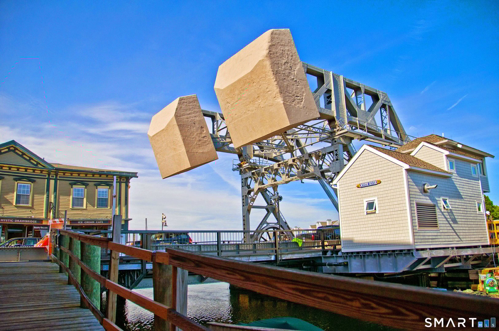 69 B Starr Street Photo 14