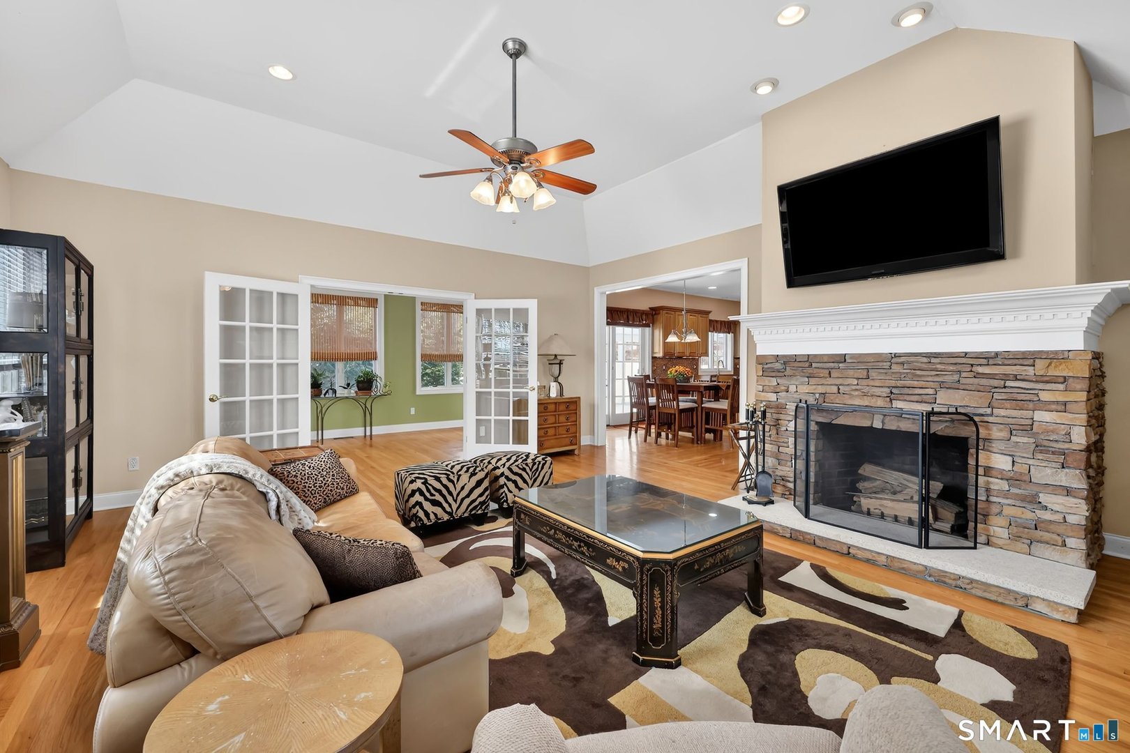 65 Trailside Drive Photo 10