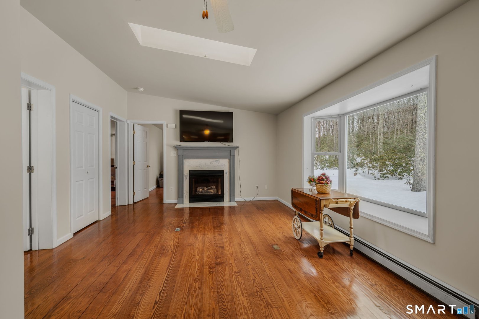 16 Greystone Drive Photo 6
