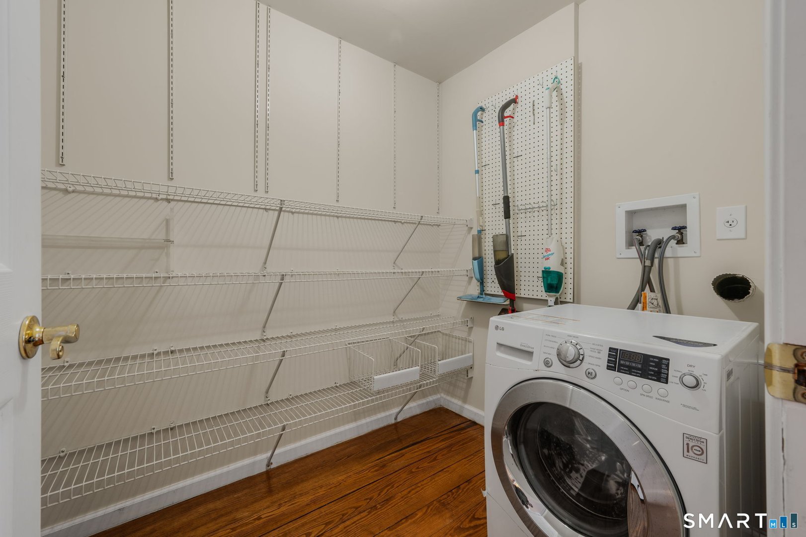 16 Greystone Drive Photo 12
