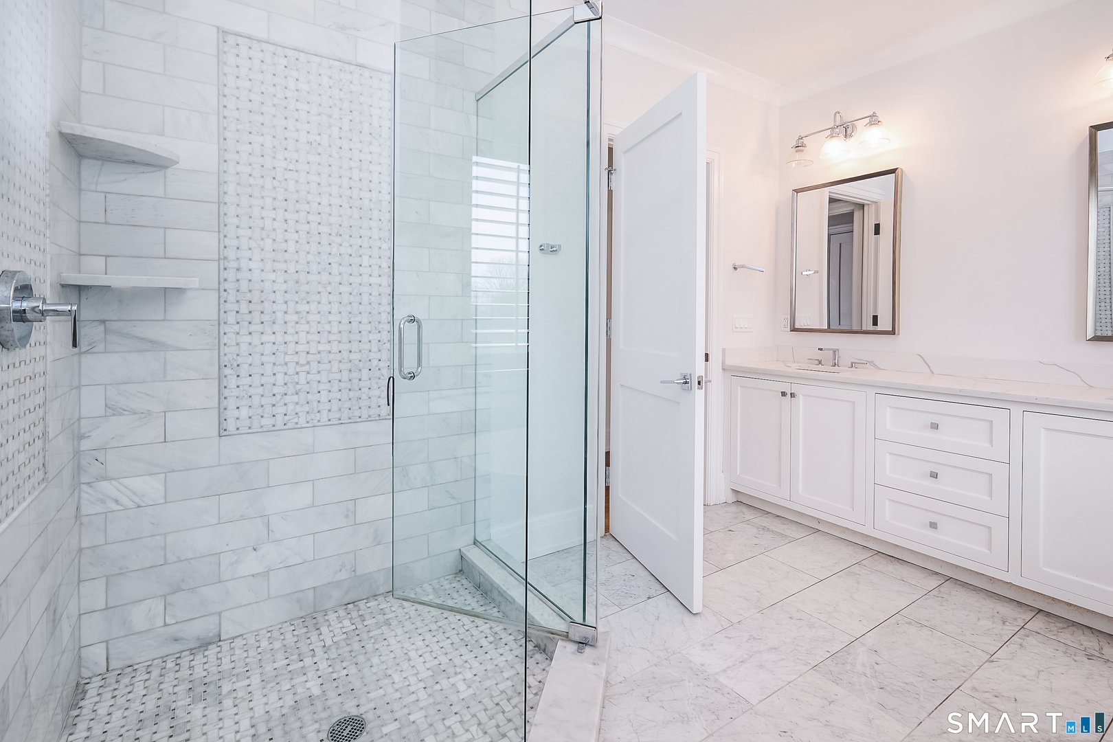 70 Meadow Ridge Road Photo 17