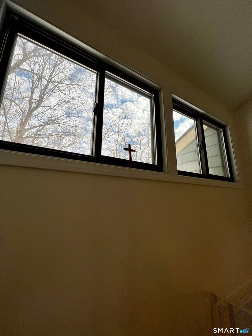 394 Trailsend Drive Photo 11