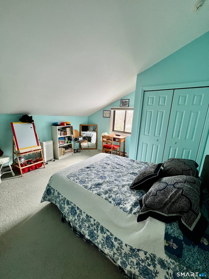 394 Trailsend Drive Photo 12