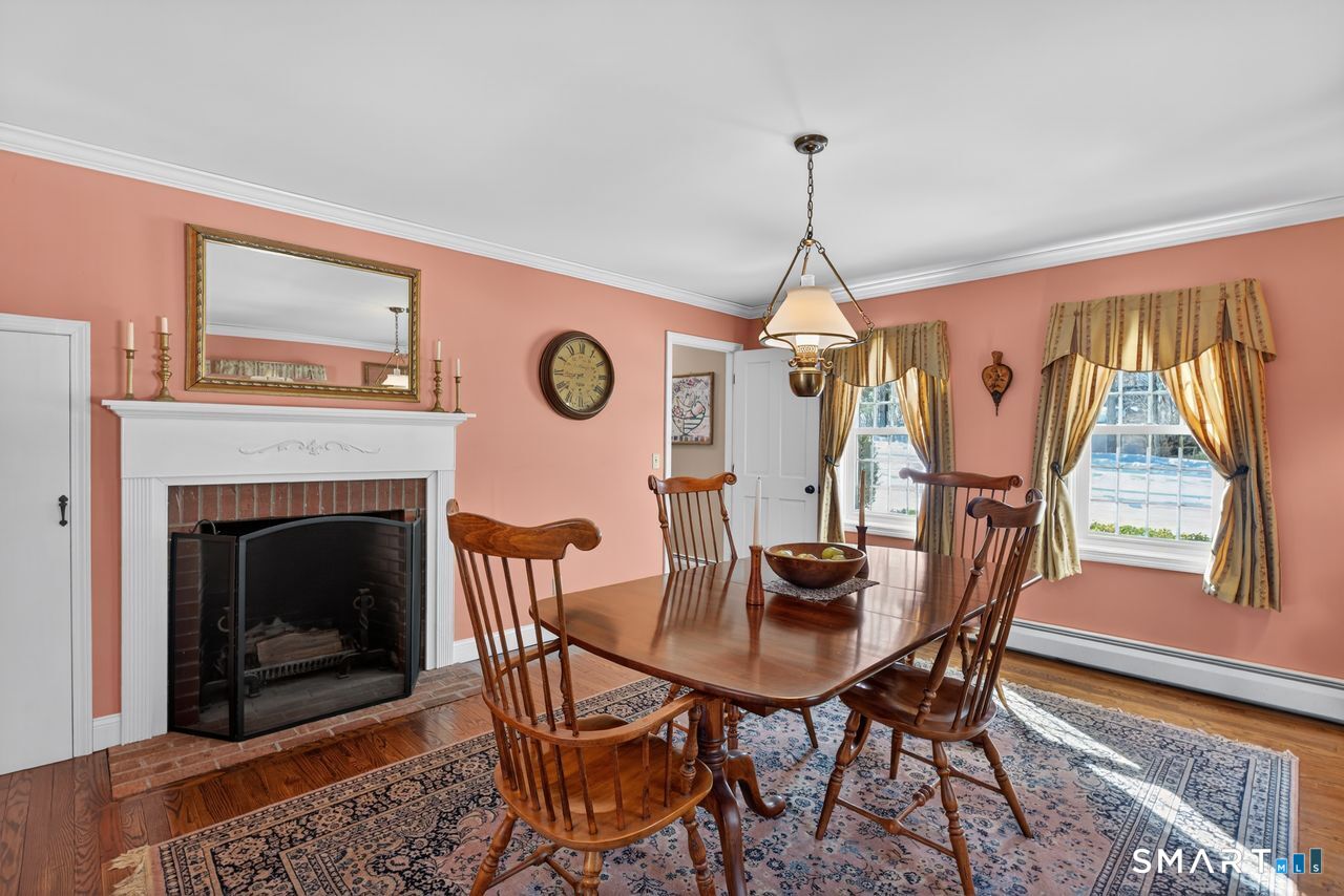 4 Hunters Ridge Road Photo 11