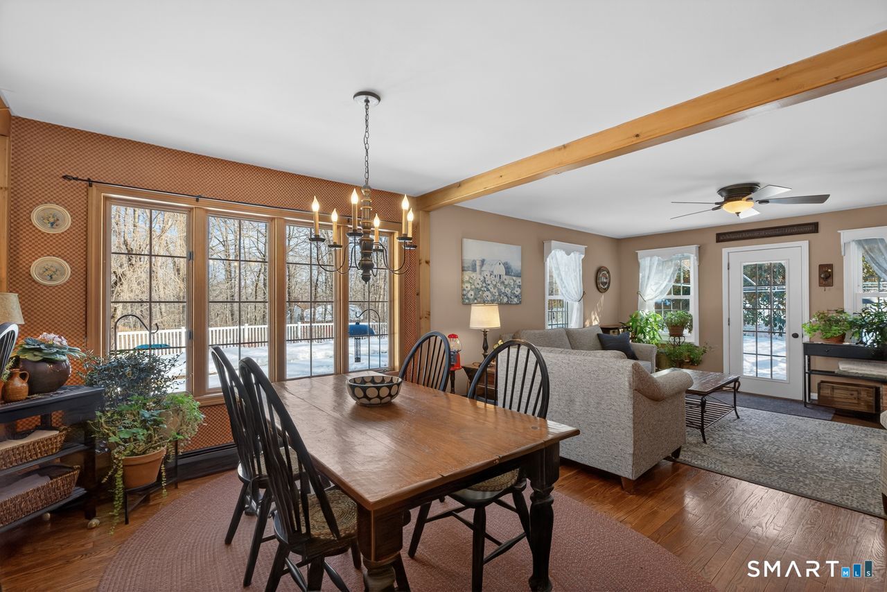 4 Hunters Ridge Road Photo 19