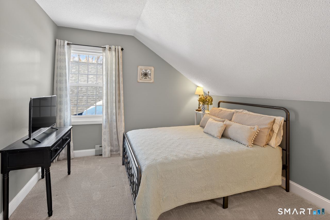 4 Hunters Ridge Road Photo 35