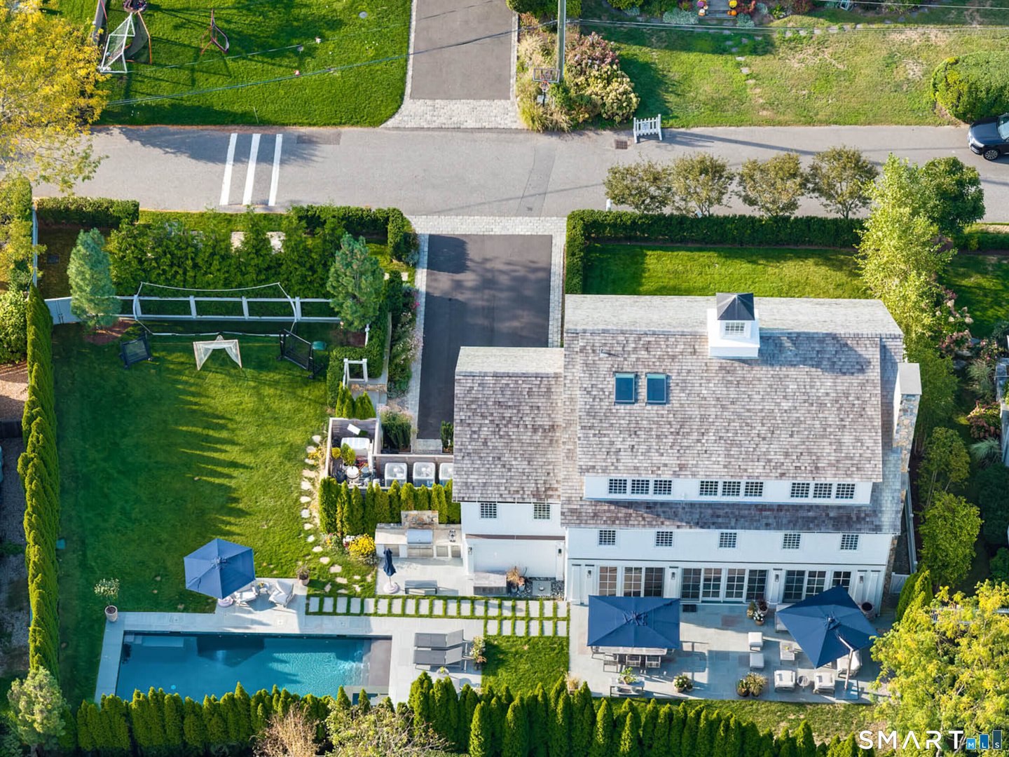 16 Juniper Road Photo 4