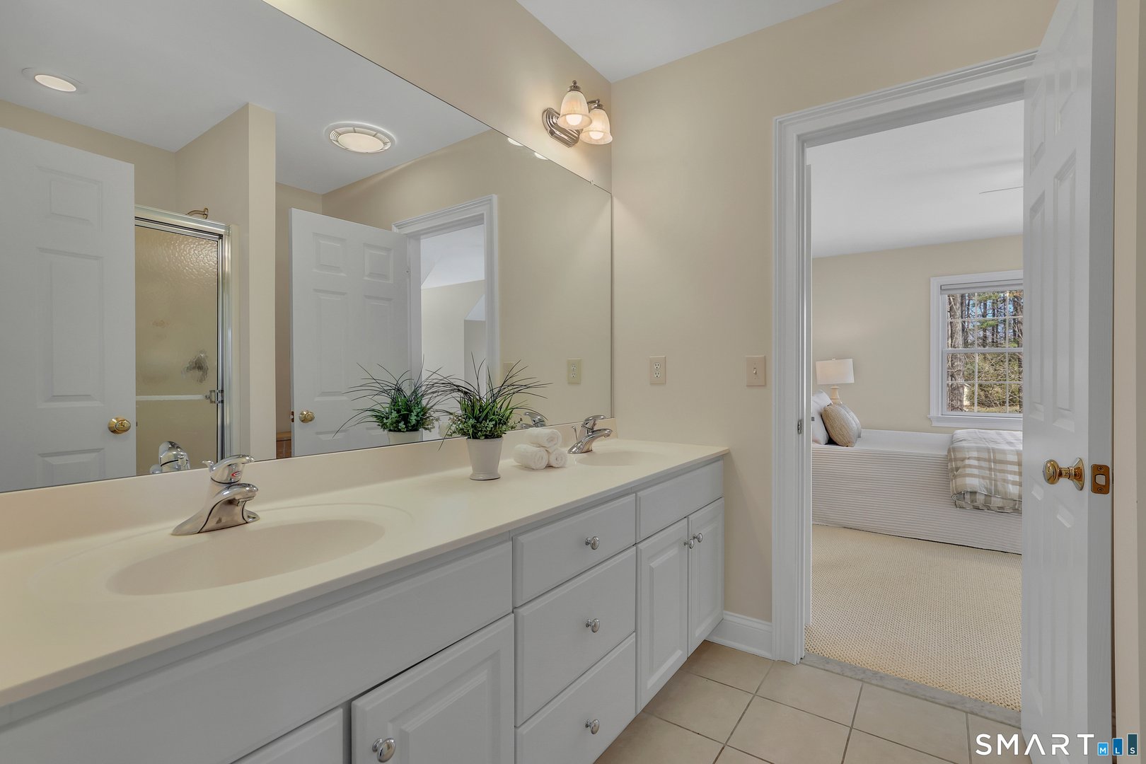 9 White Oak Lane Photo 27