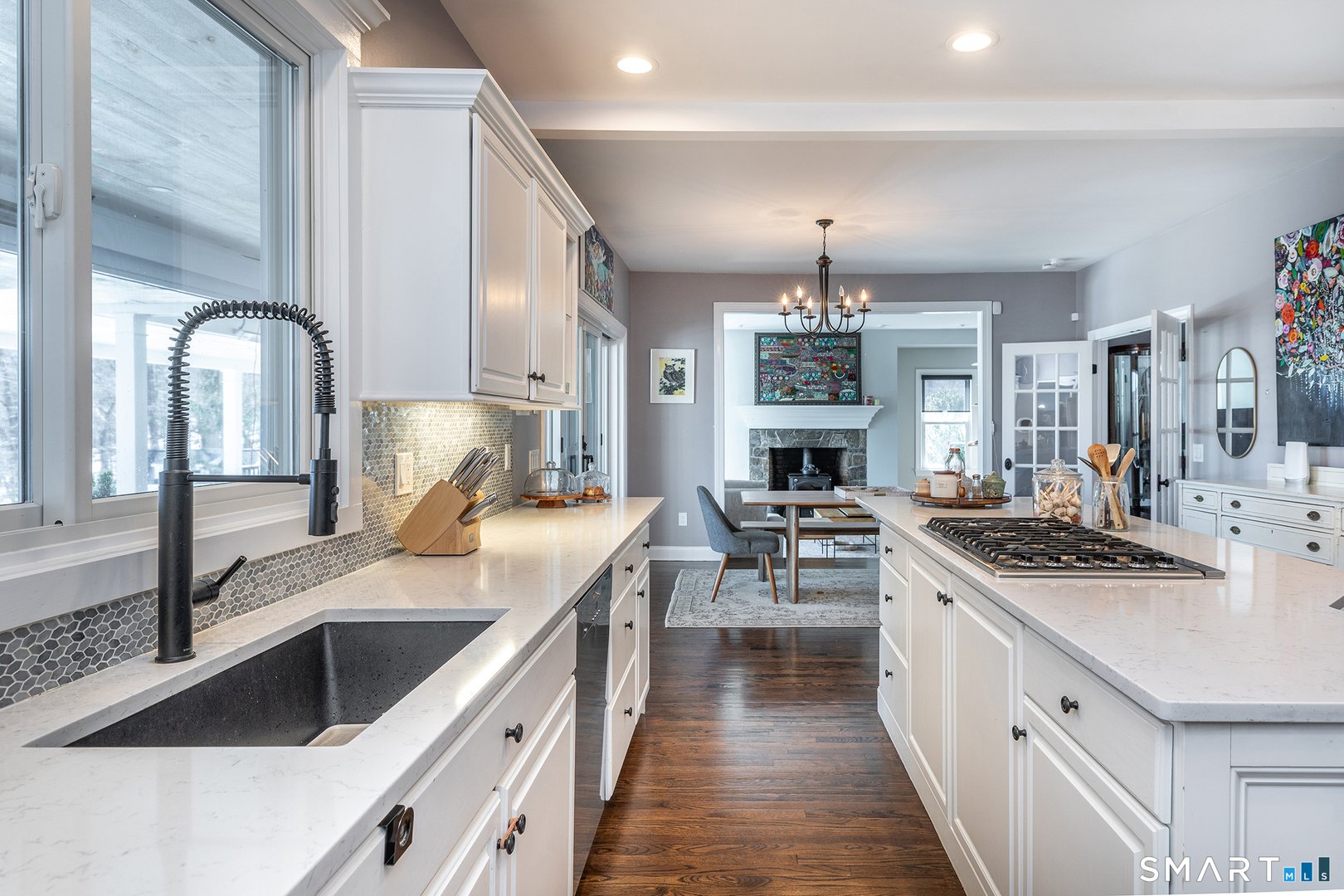 4 Sunrise Lane Photo 4