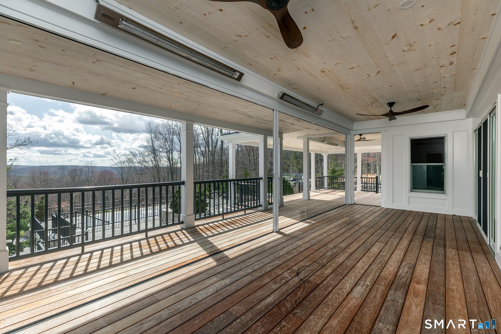 4 Sunrise Lane Photo 32