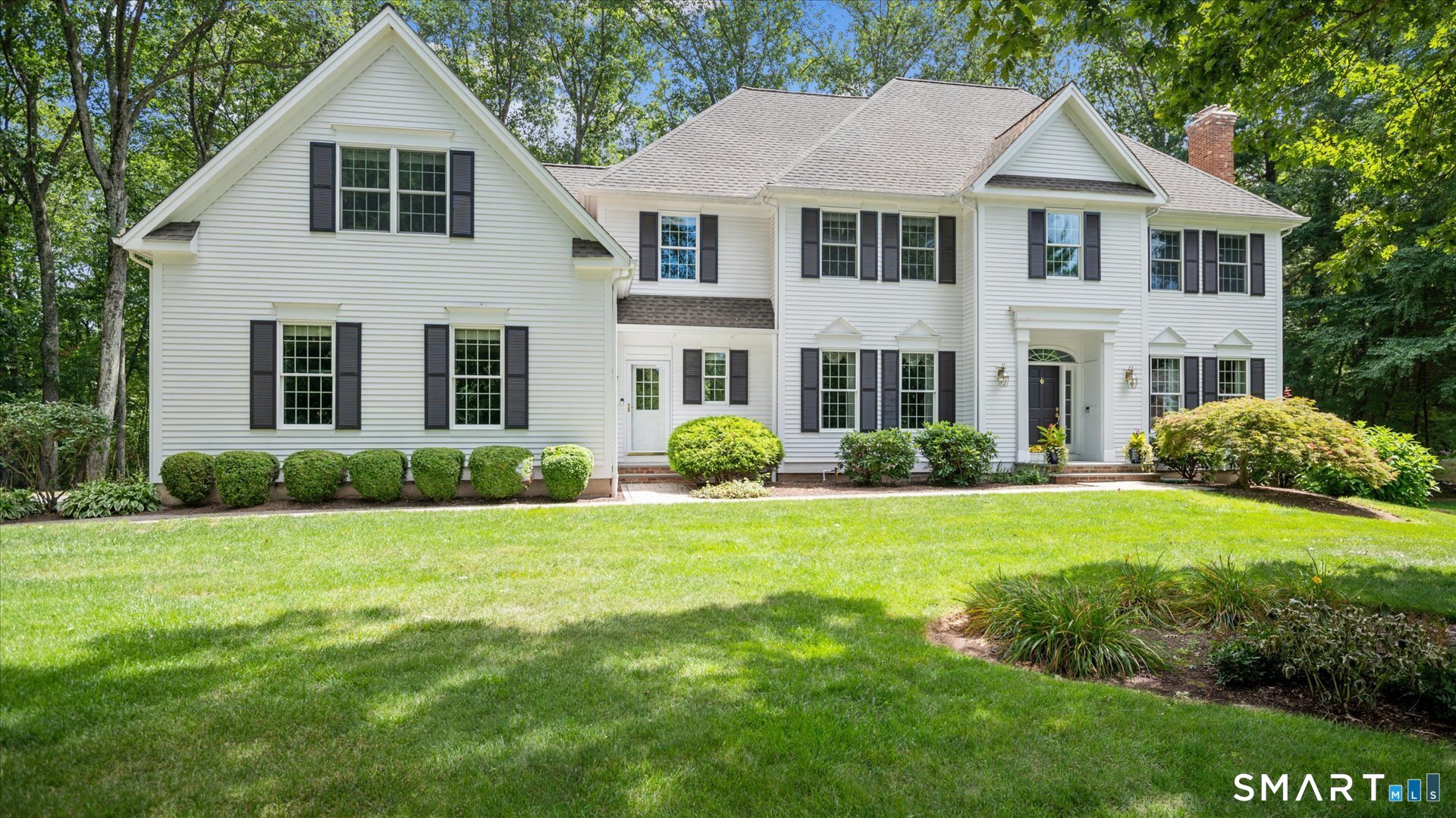 7 School House Lane Photo 2