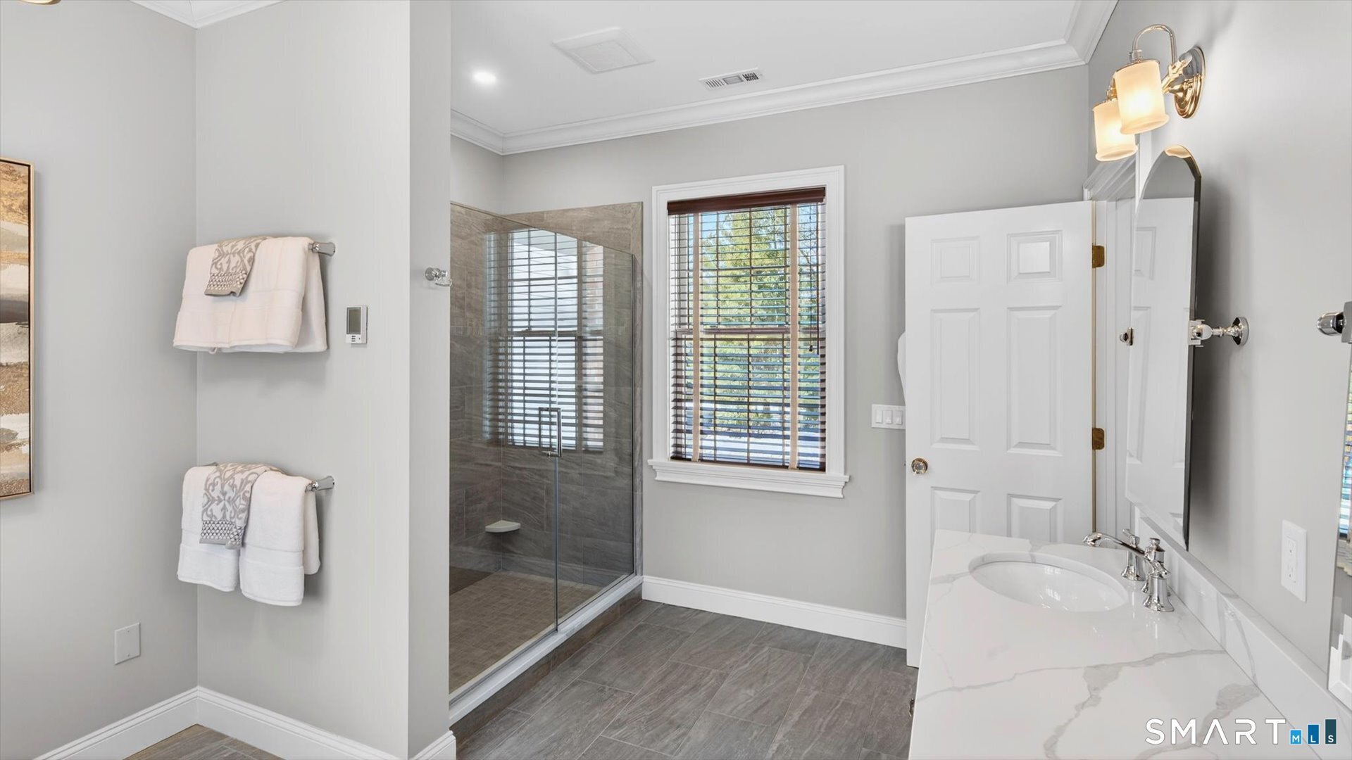 7 School House Lane Photo 25