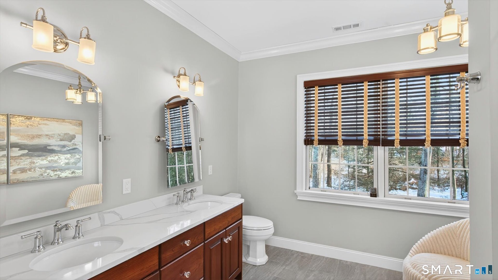 7 School House Lane Photo 28