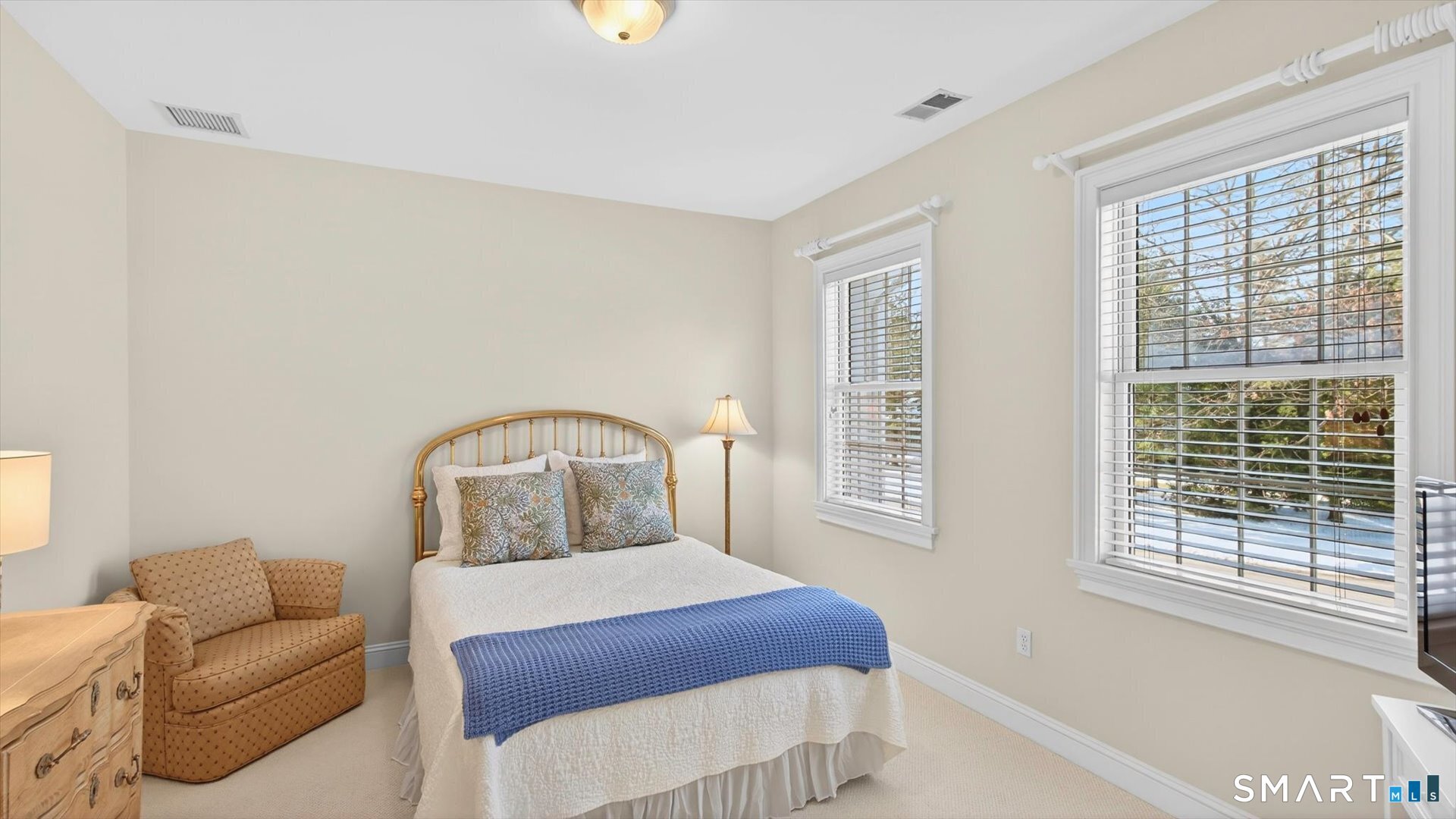 7 School House Lane Photo 31