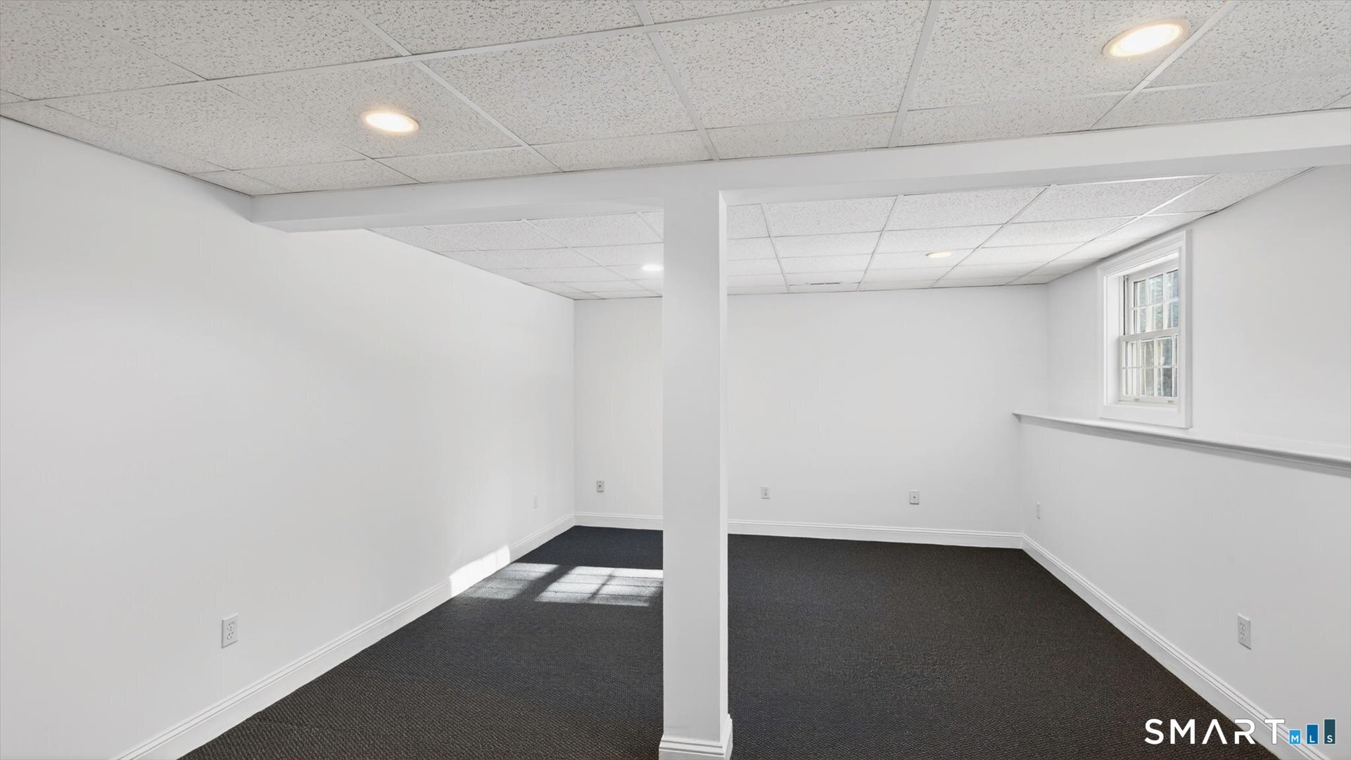 7 School House Lane Photo 39